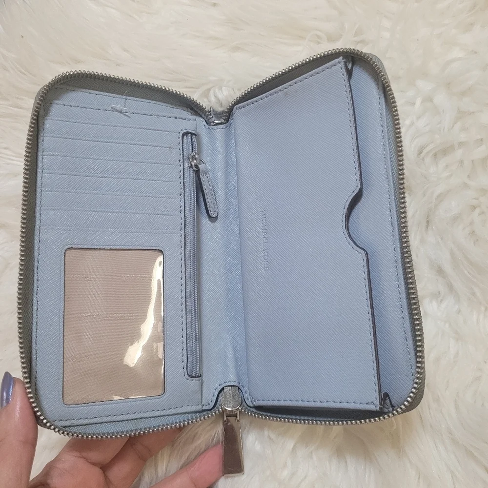 Michael Kors Large Pebbled Leather Smartphone Wristlet - Gray